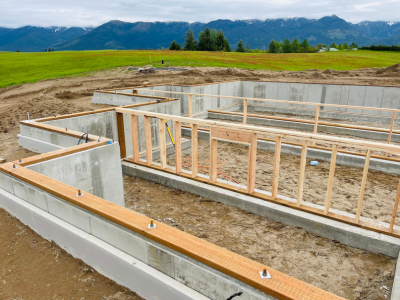 image of custom home construction in bigfork montana by JM Contracting